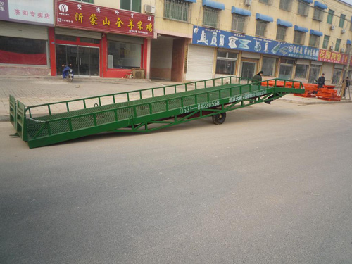 Mobile Hydraulic Yard Ramps